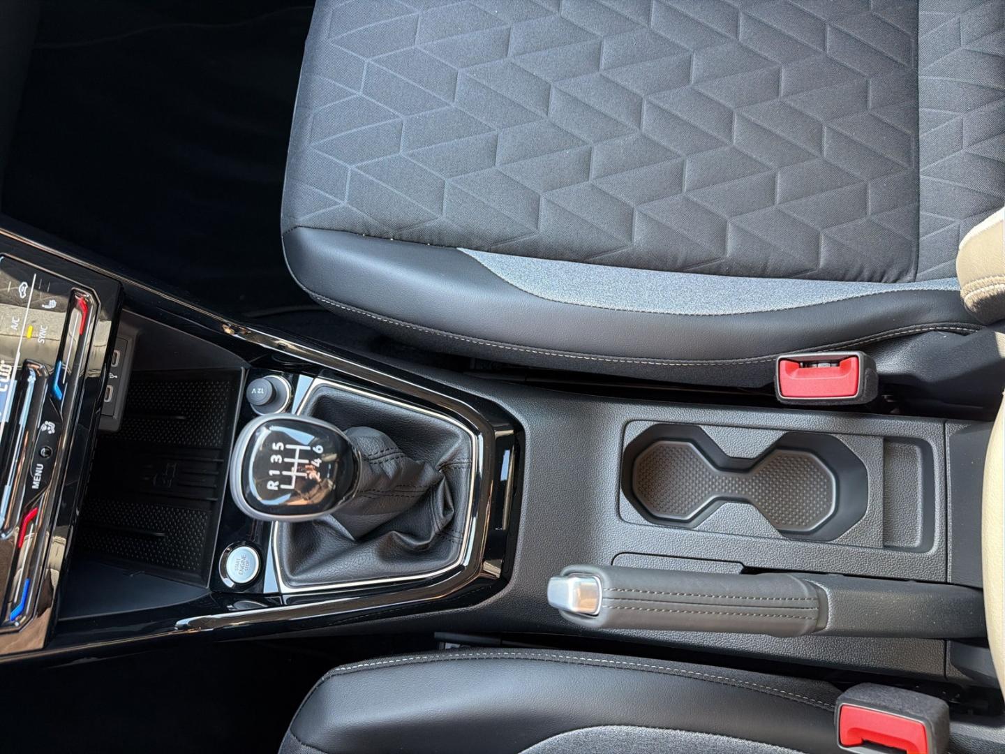 Volkswagen T-Cross 1.0 TSI