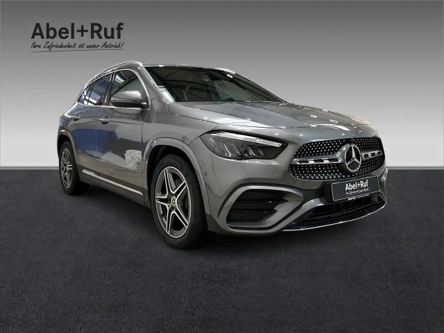 Mercedes-Benz GLA 200 AMG Line
