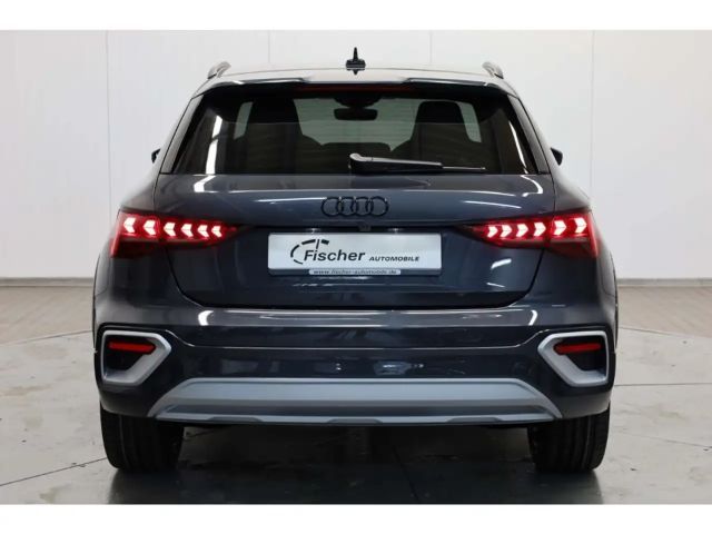 Audi A3 35 TFSI S-Line Sedan