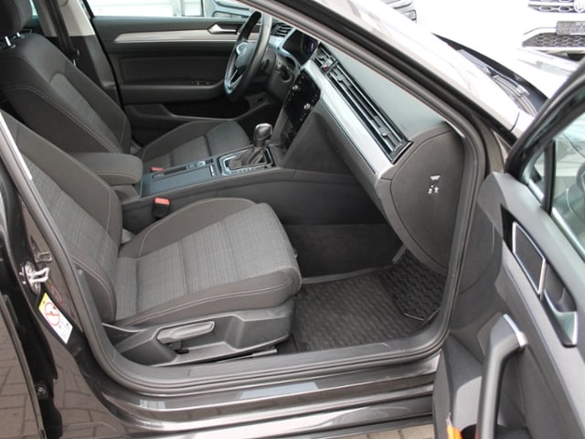 Volkswagen Passat 2.0 TDI Business DSG Variant