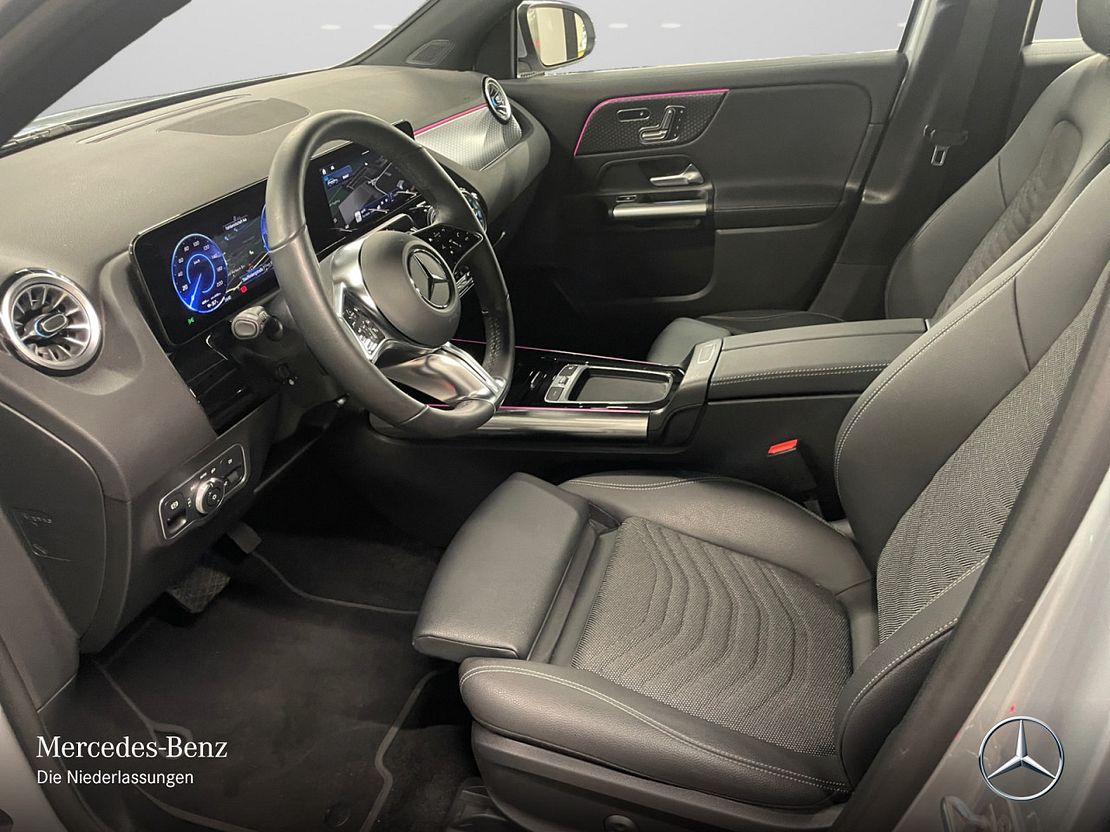 Mercedes-Benz EQA 300 4MATIC