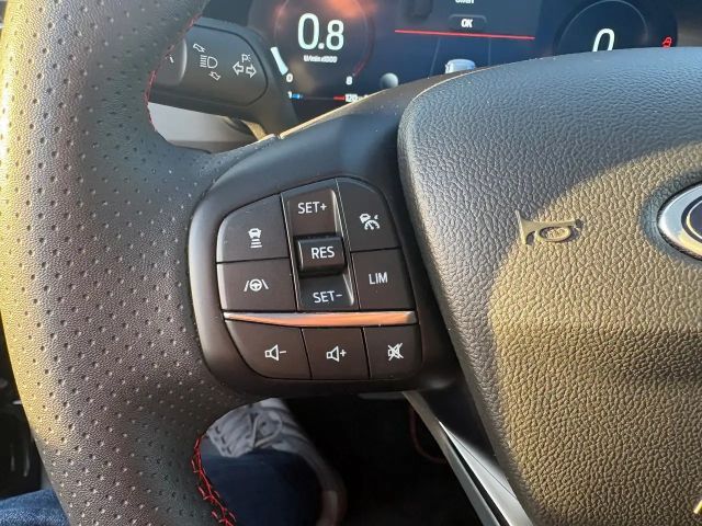 Ford Focus ST Line Wagon