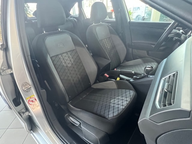 Volkswagen Taigo 1.5 TSI DSG R-Line Style