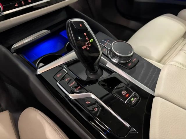 BMW 640 640i Gran Turismo Sedan xDrive