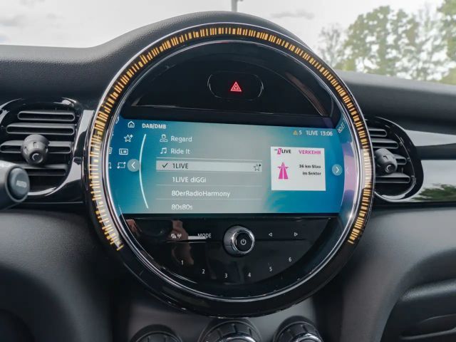 MINI One Classic Trim FACEL. LED NAVI SHZ PDC