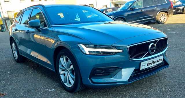 Volvo V60 Momentum