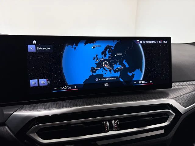 BMW 320 320e M-Sport Sedan