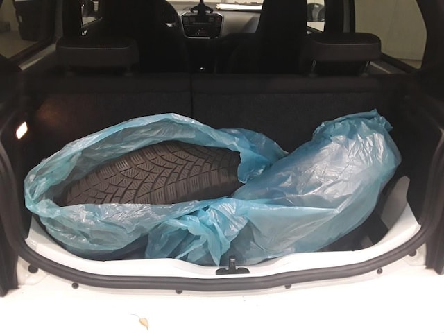 Volkswagen up! Active