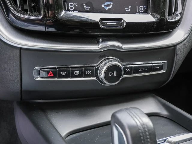 Volvo XC60 AWD Momentum