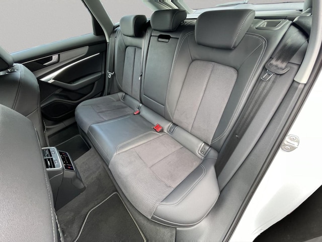 Audi S6 Avant Quattro