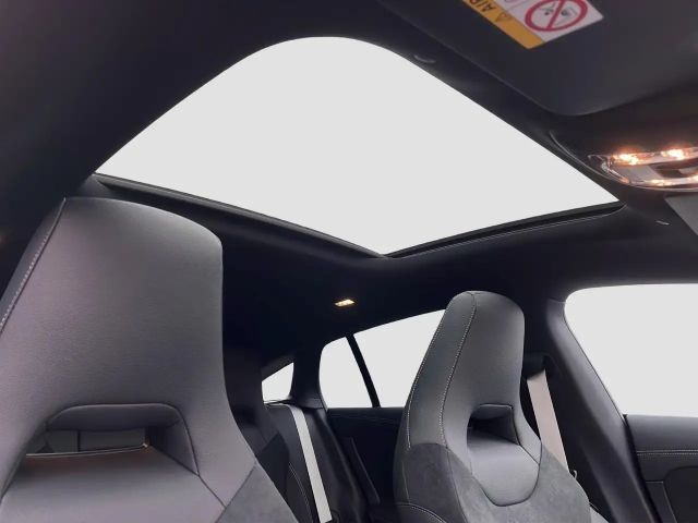 Mercedes-Benz CLA 200 Shooting Brake