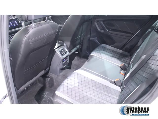 Volkswagen Tiguan 1.5 TSI DSG R-Line