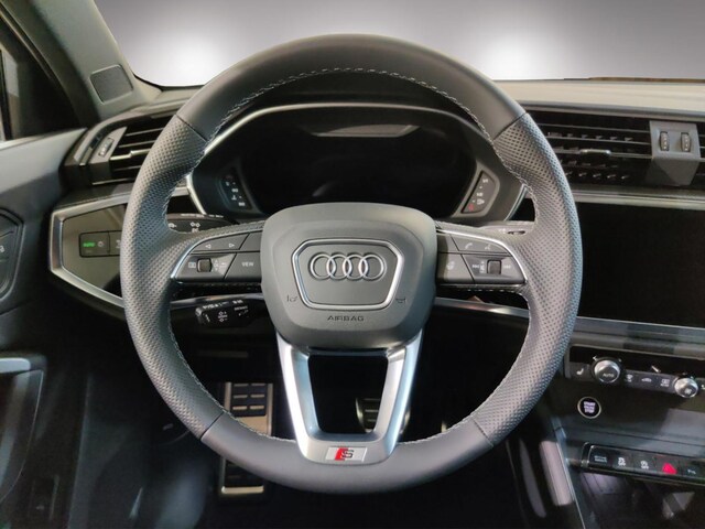 Audi Q3 35 TFSI S-Tronic