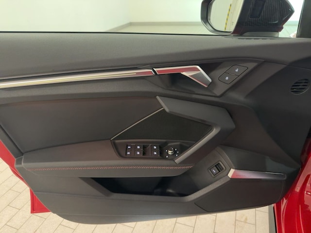 Audi S3 Quattro S-Tronic Sedan