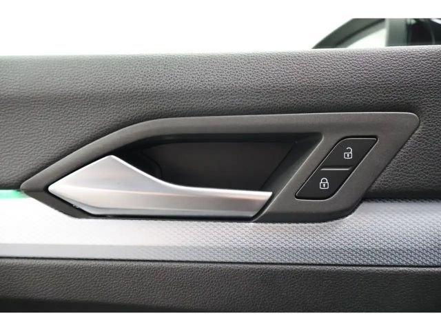 Volkswagen Golf 1.5 eTSI DSG Golf VIII