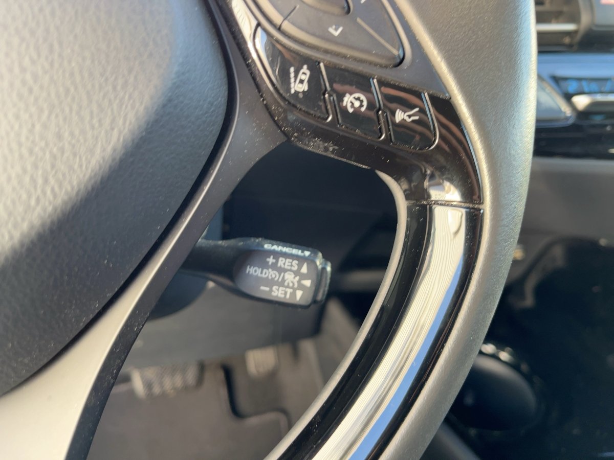 Toyota C-HR 5-deurs Bi-Tone Team D