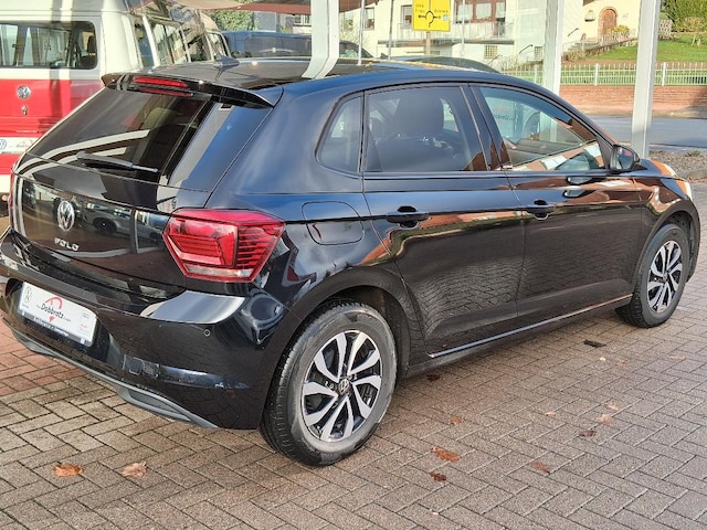 Volkswagen Polo Polo 1.0     CL   BT070 TSIM5F