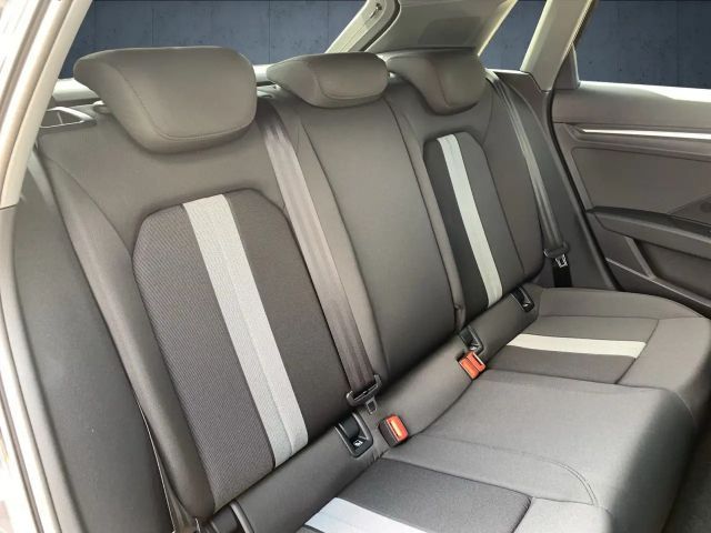 Audi A3 35 TFSI Sedan