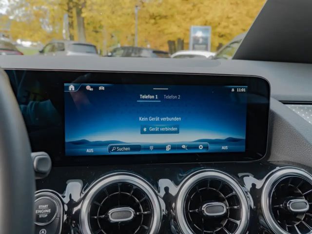 Mercedes-Benz GLA 180 Progressive