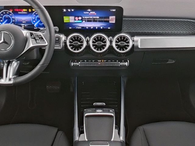 Mercedes-Benz EQB 300 4MATIC