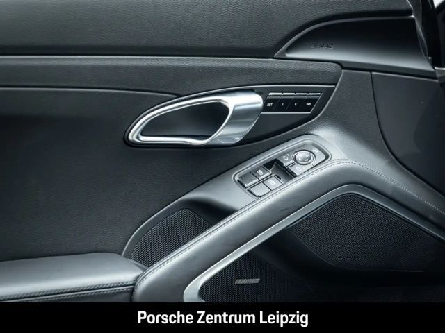 Porsche Boxster 4 GTS