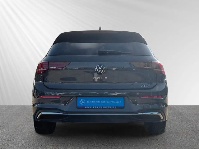 Volkswagen Golf 1.5 eTSI DSG Golf VIII