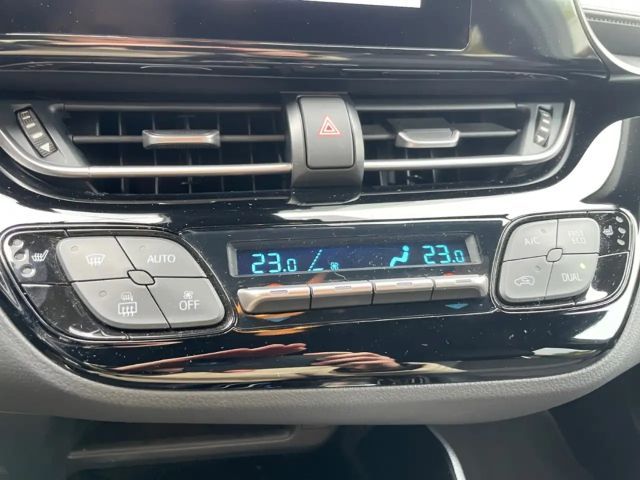 Toyota C-HR Hybride Team D