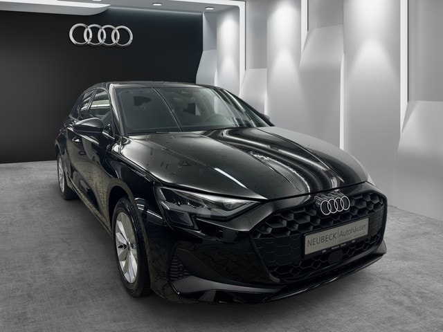 Audi A3 30 TFSI S-Tronic Sportback