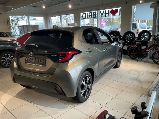 Toyota Yaris Comfort Hatchback Hybride