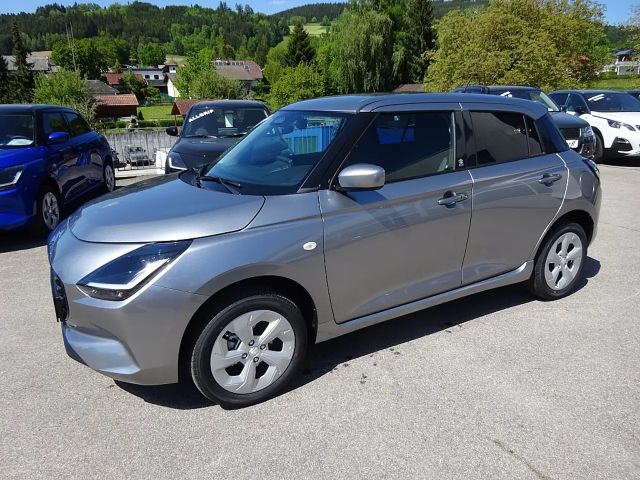 Suzuki Swift AllGrip Hybrid Shine