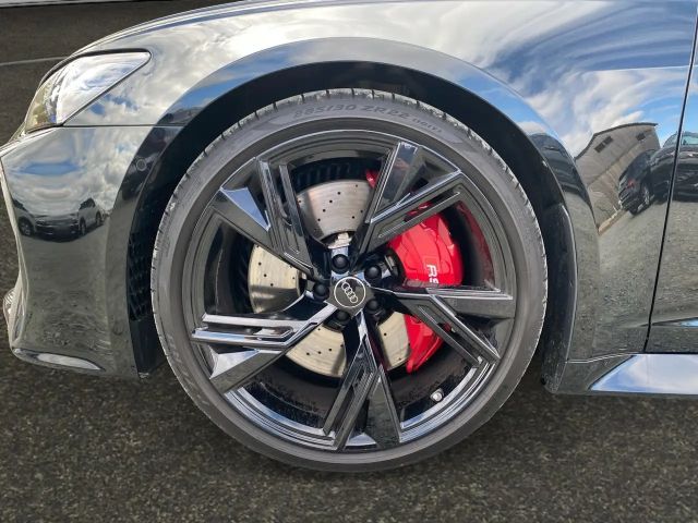 Audi RS6 4.0 TFSI Avant BiTurbo Quattro