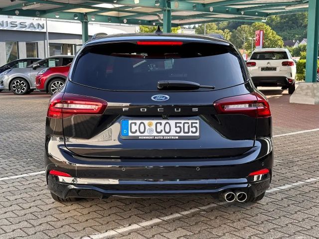 Ford Focus ST Line Wagon