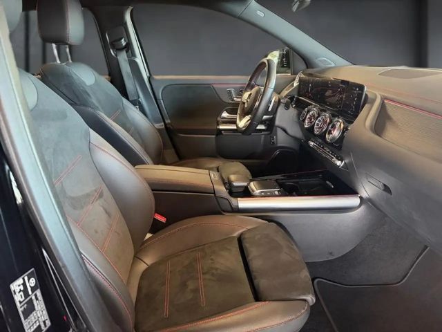 Mercedes-Benz EQA 250 AMG Line