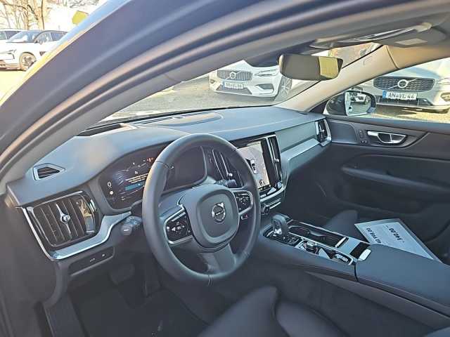 Volvo V60 AWD Dark Plus T6