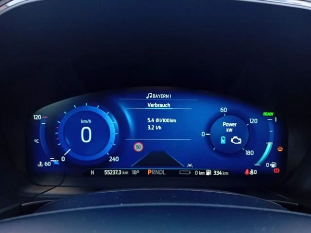 Ford Kuga Plug in Hybrid ST Line X