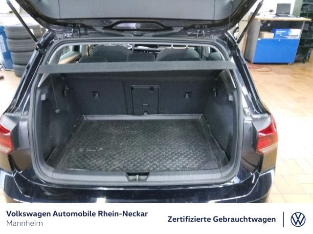 Volkswagen Golf 2.0 TDI DSG Golf VIII Style