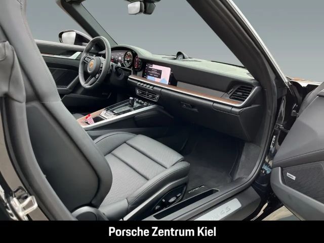 Porsche 992 4S Cabrio Carrera