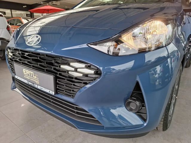 Hyundai i10 1.0 2WD Trend