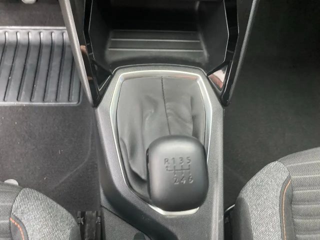 Peugeot 208 Active Pack PureTech