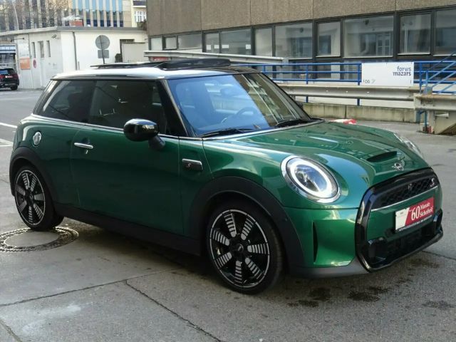 MINI Cooper S Classic Trim Autom,Leder,Kamera,Panor