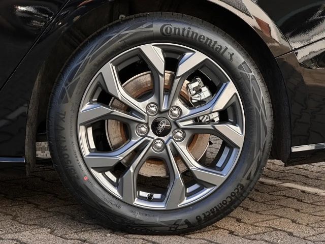 Ford Focus ST Line Wagon