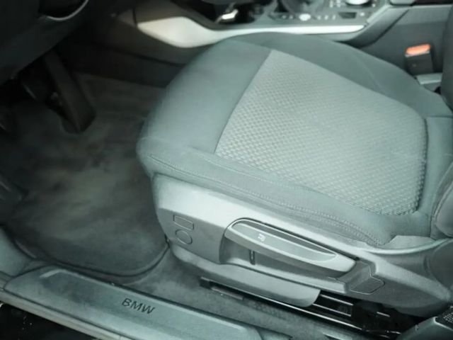 BMW 116 116i 5-deurs Sedan