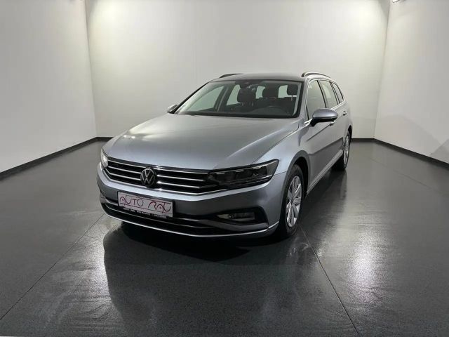Volkswagen Passat 2.0 TDI Business DSG Variant