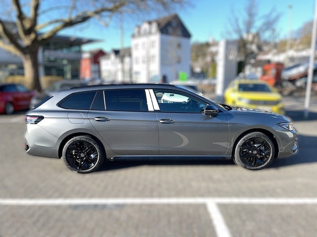 Volkswagen Passat DSG R-Line