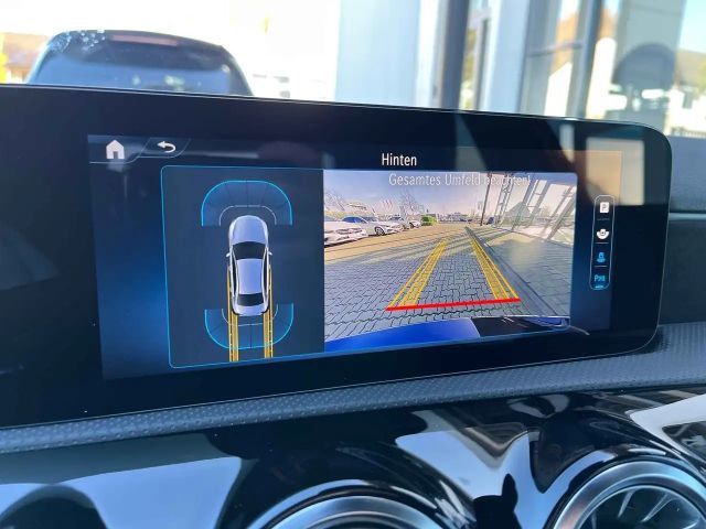 Mercedes-Benz A 200 AMG Line