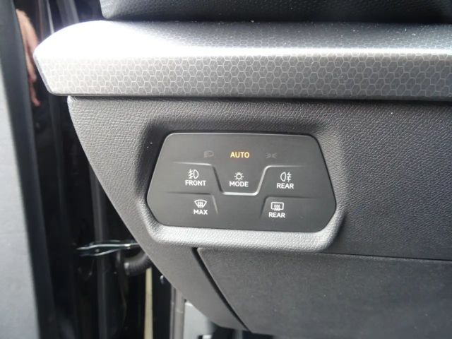 Seat Leon 1.5 eTSI DSG Sportstourer