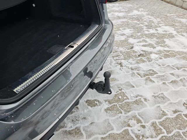 Audi A4 40 TDI Avant Quattro S-Line S-Tronic