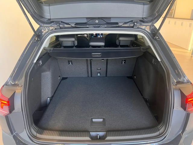 Volkswagen Golf DSG Life Variant