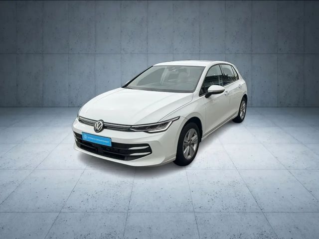 Volkswagen Golf 1.5 eTSI DSG Life