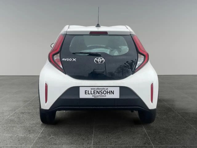 Toyota Aygo X Hatchback Play